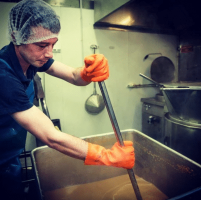 mise-en-scene-La-Lumineuse-Nouvelle-Vague-lepicerie-fine-de-la-mer-bordeaux-depuis-2017