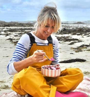 Pique nique à la plage de Roscoff - Algo Plus - Nouvelle Vague l'épicerie de la pêche à Bordeaux depuis 2017